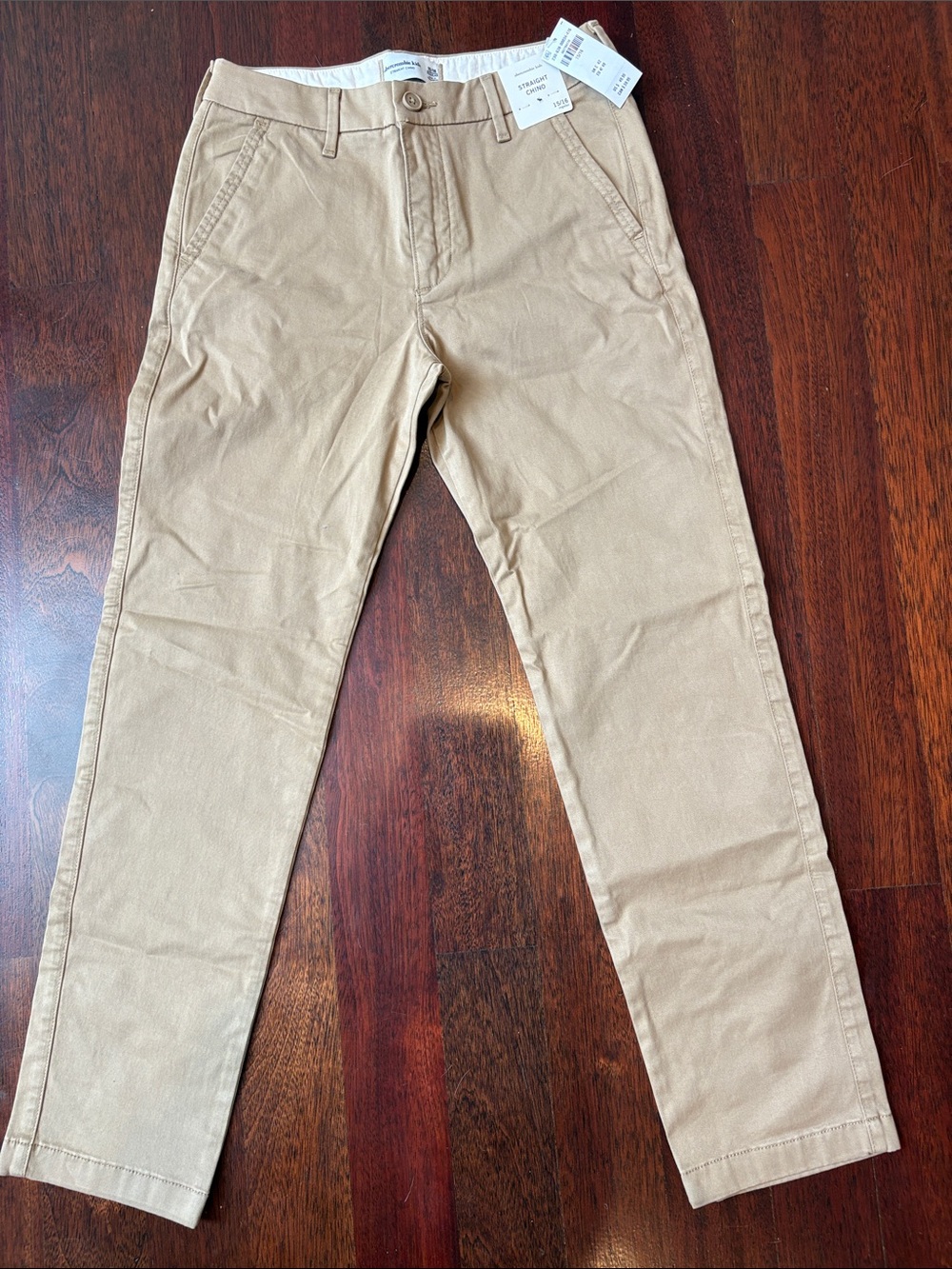 NWT: Abercrombie Kids Straight Chinos, size 15/16